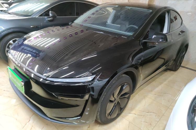 Used Tesla Model Y 2025 Rear-Wheel-Drive Version