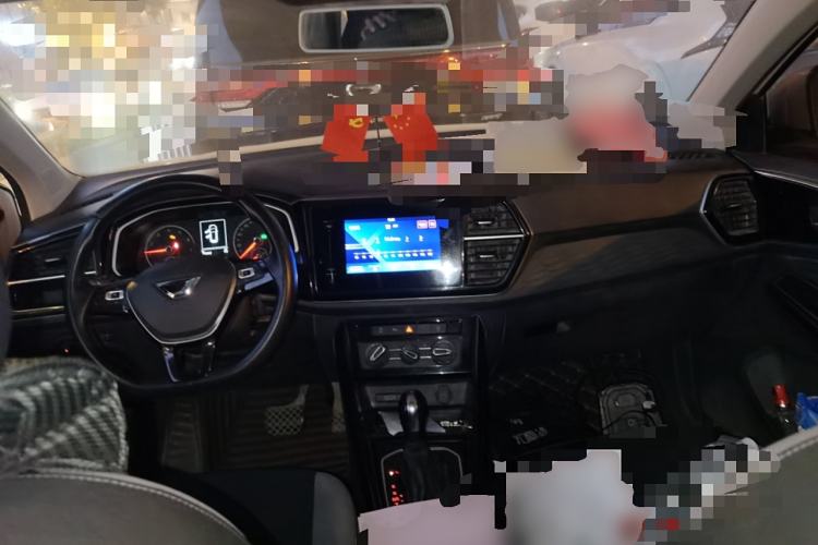 Used Jetta VS7 2020 1.4T Automatic Entry-Level Trim Center Console