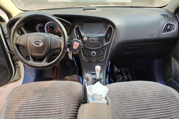 Used GAC Trumpchi GA3S Vision 2014 1.6L Manual Elite Edition Center Console