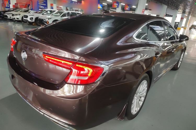 Used Buick LaCrosse 2018 28T Elite Edition
