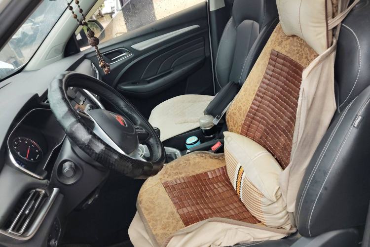 Used Roewe RX3 2018 1.6L Manual Internet Smart Edition