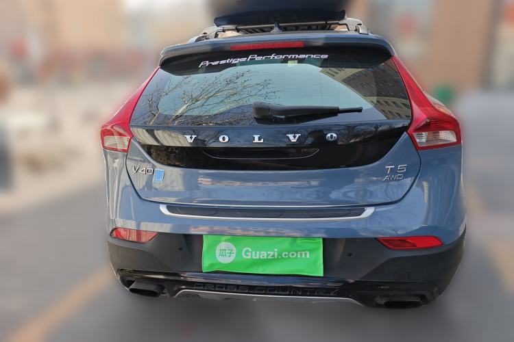 Used Volvo V40 2014 Cross Country T5 AWD Smart Luxury Edition
