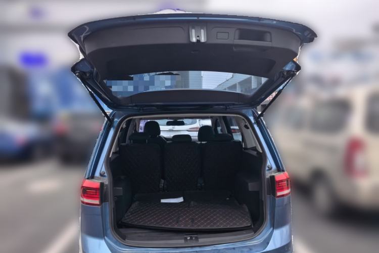 Used Volkswagen Touran 2018 Volkswagen Touran L 280TSI DSG Comfort Edition 7 Seats China V Emission Standard
