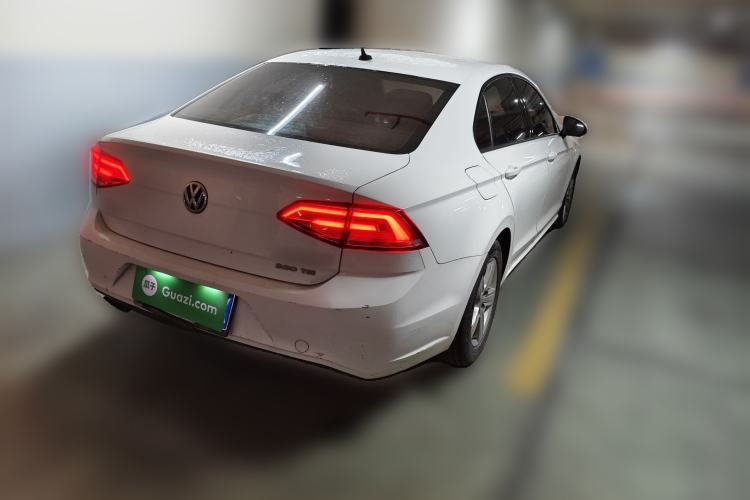 Used Volkswagen Lamando 2015 230TSI DSG Fashion Edition
