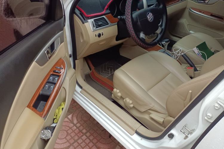 Used Buick Excelle 2013 1.5L Automatic Luxury Model
