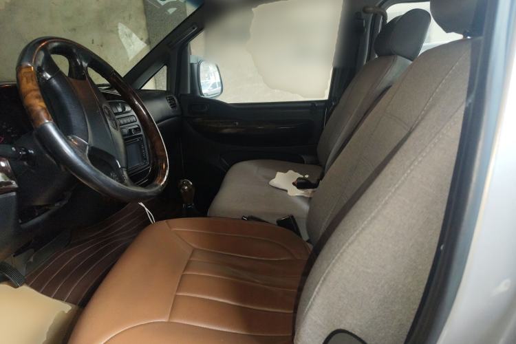 Used JAC Group Refine 2011 2.0L Shuttle Gasoline Standard Edition HFC4GA3 Left Front Seat