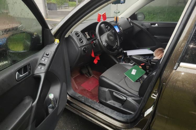 Used Volkswagen Tiguan 2015 1.8TSI Automatic Two-Wheel Drive Trend Edition Driver Seat