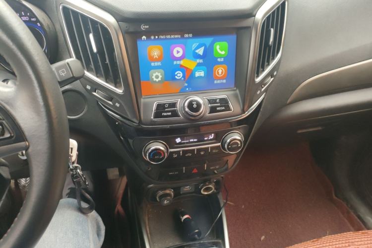 Used CHANGAN CS15 2016 1.5L Manual Luxury Edition
