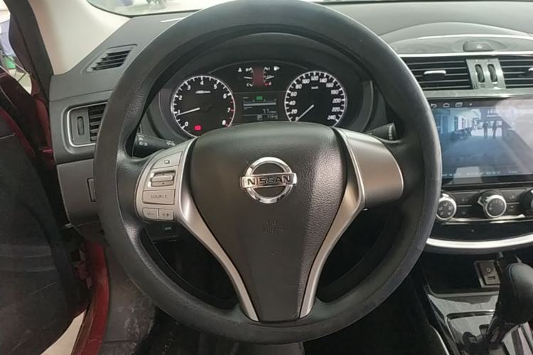 Used Nissan Tiida 2019 1.6L CVT Cool Edition China VI Standard Steering Wheel