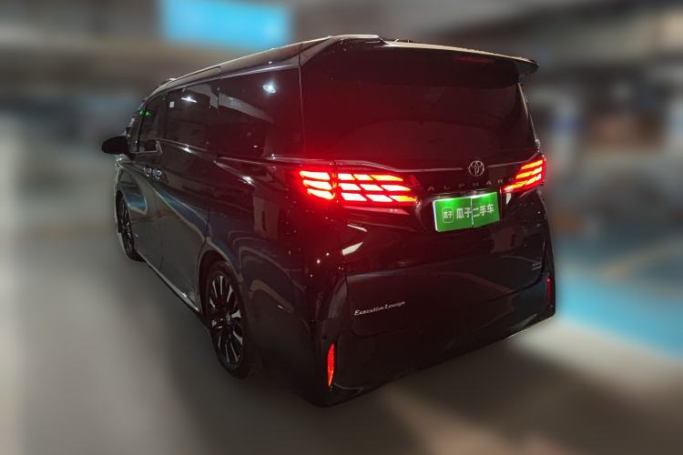 Used Toyota Alphard 2024 Dual-Engine 2.5L Prestige Edition
