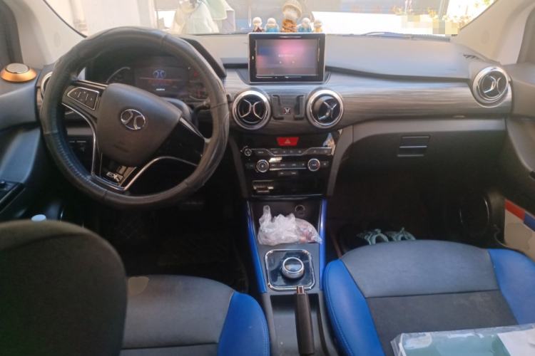 Used BAIC New Energy EX 2018 EX360 New Style Edition Center Console