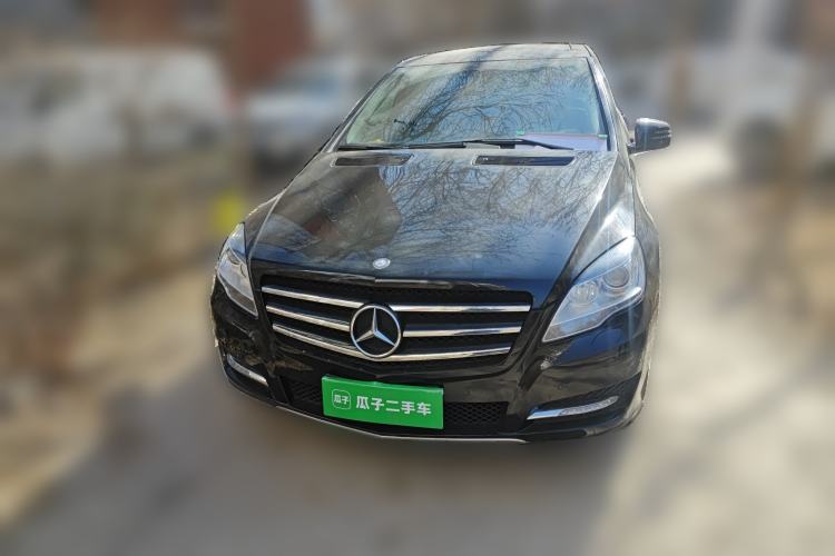 Used Mercedes-Benz R-Class 2015 R 320 4MATIC Luxury Model
