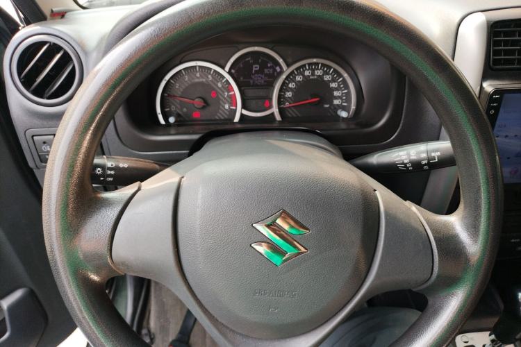 Used Suzuki Jimny 2015 1.3 AT JLX Steering Wheel