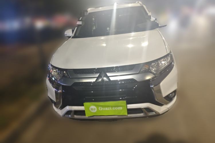 Used Mitsubishi Outlander 2021 2.0L Two-Wheel Drive Comfort Edition 7 Seats
