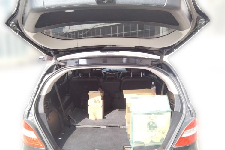 Used Mercedes-Benz R-Class 2017 R 320 4MATIC Business Edition Prestige Model