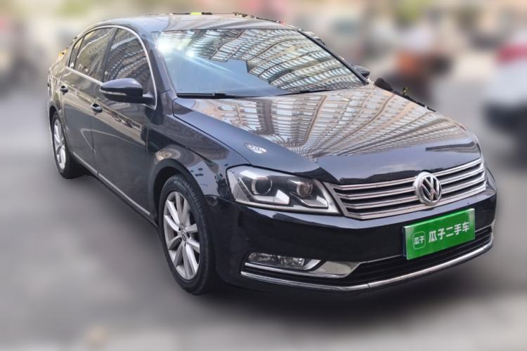 Used Volkswagen Magotan 2012 Facelift 2.0 TSI Prestige Model
