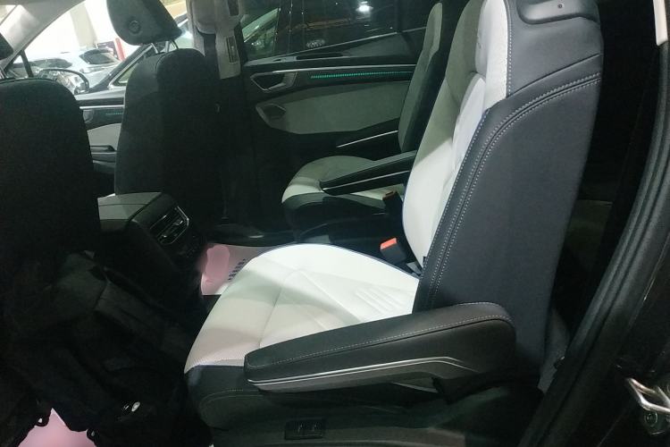 Used Volkswagen Talagon 2026 Model 450TSI Four-Wheel Drive Flagship 6-Seater
