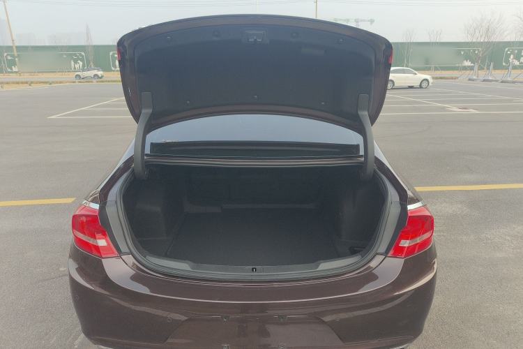 Used Buick LaCrosse 2016 28T Luxury Version
