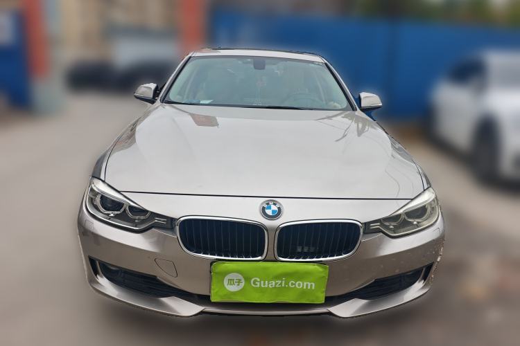 Used BMW 3 Series 2013 320i Sport Edition Front
