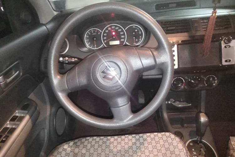 Used Suzuki Swift 2014 1.5L Automatic Fashion Edition