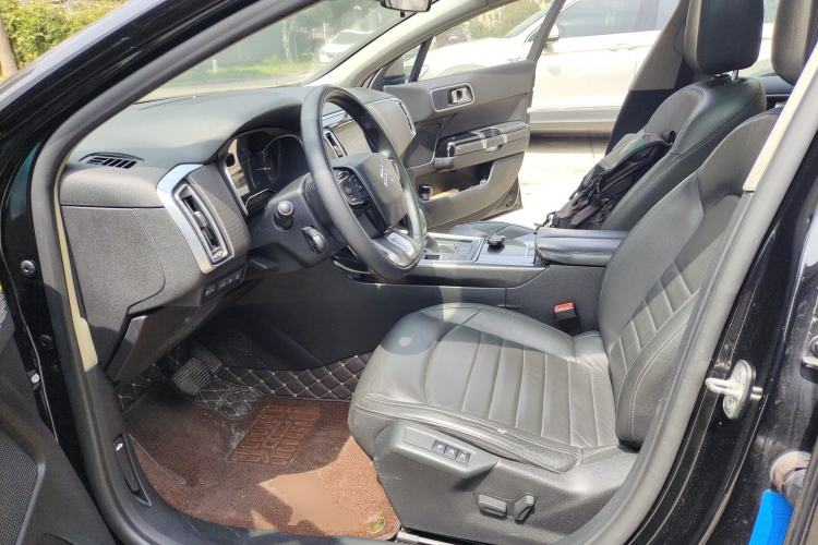 Used Citroen C6 2017 Revised Version 380THP Luxury Edition
