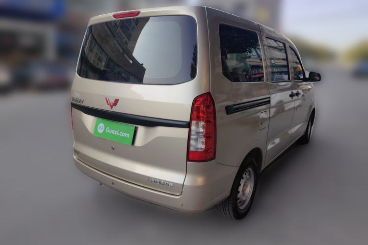 Used Wuling Hongguang V 2022 1.5L Jingqu Edition Electric-Assist LAR
