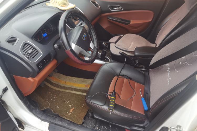 Used Geely Auto Diamond 2016 1.5L Manual Entry-Level Trim