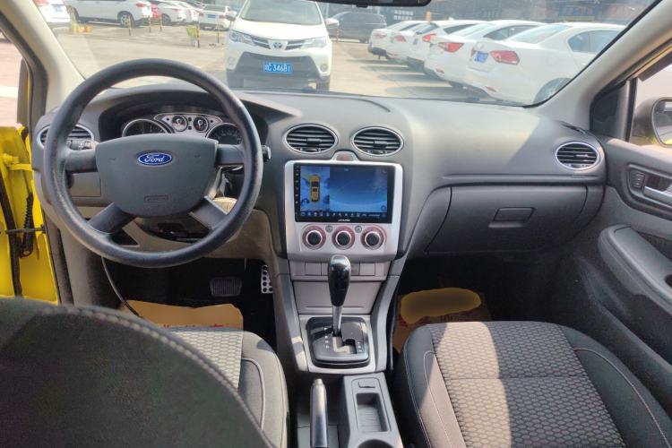 Used Ford Focus 2013 Hatchback Classic 1.8L Automatic Base Model