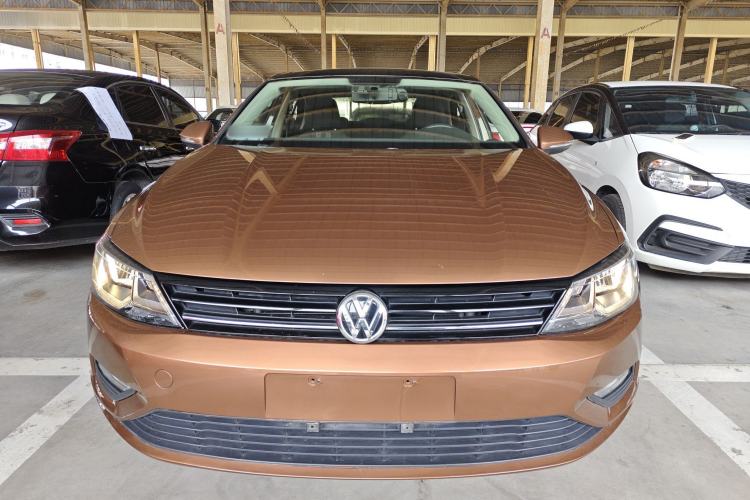 Used Volkswagen Lamando 2015 230TSI DSG Fashion Edition Front