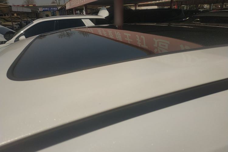 Used CHANGAN UNI-K 2024 2.0T Two-Wheel Drive Global Edition
