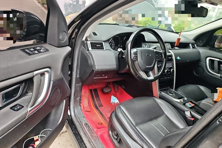 Used Land Rover Discovery Sport 2019 240 PS SE Version China VI Standard
