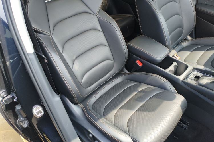 Used Skoda Kodiaq 2023 TSI330 5-Seater Two-Wheel-Drive Luxury Edition Right Front Seat