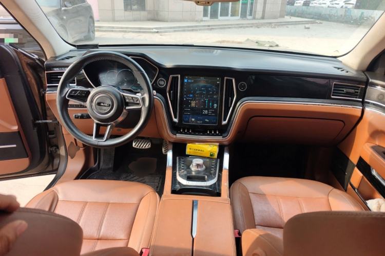 Used Zotye T700 2017 1.8T Dual-Clutch Prestige Model
