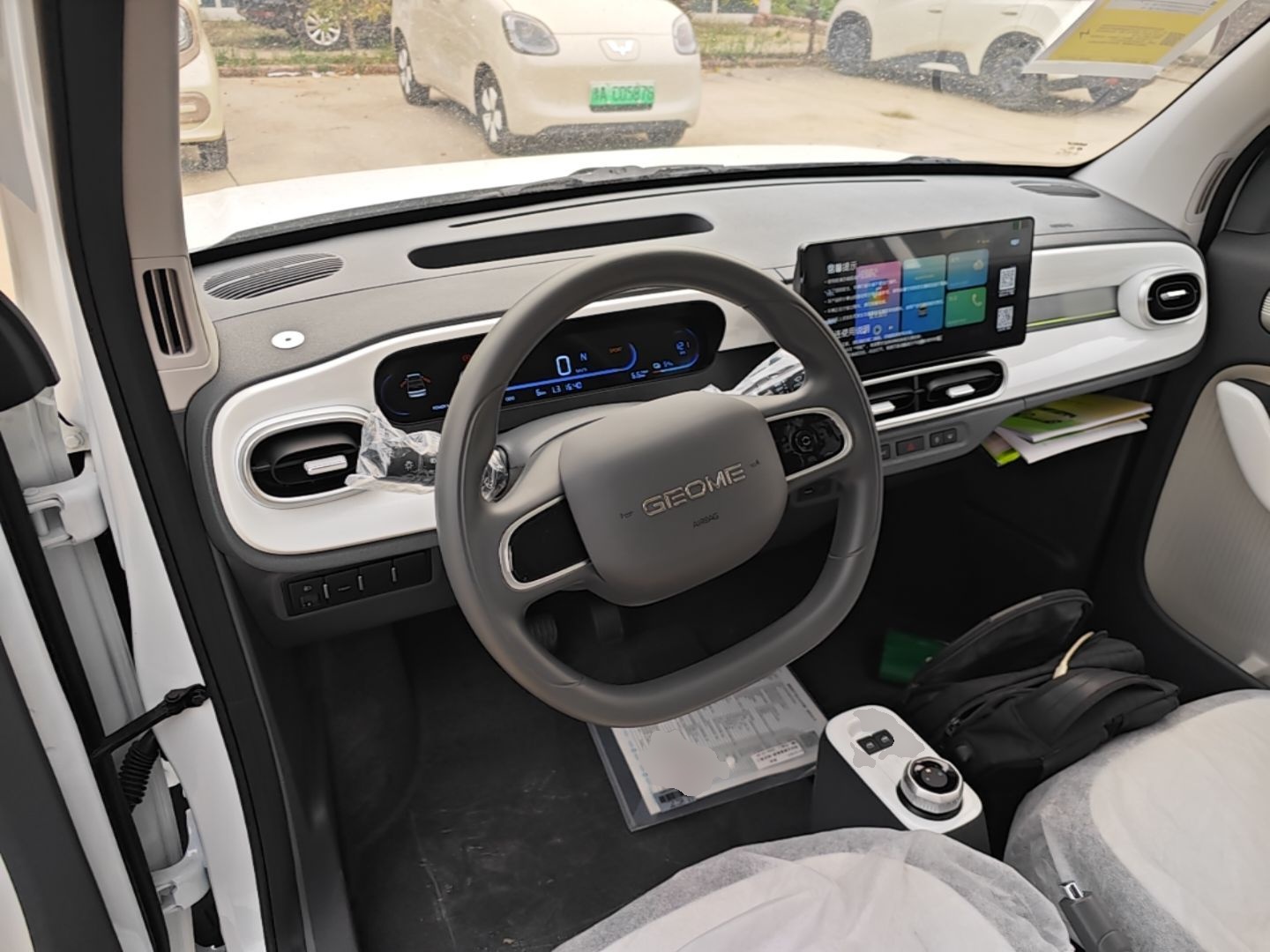 Geely Galaxy Panda 2025 210 km – Yuanqi Bear — снимка 13
