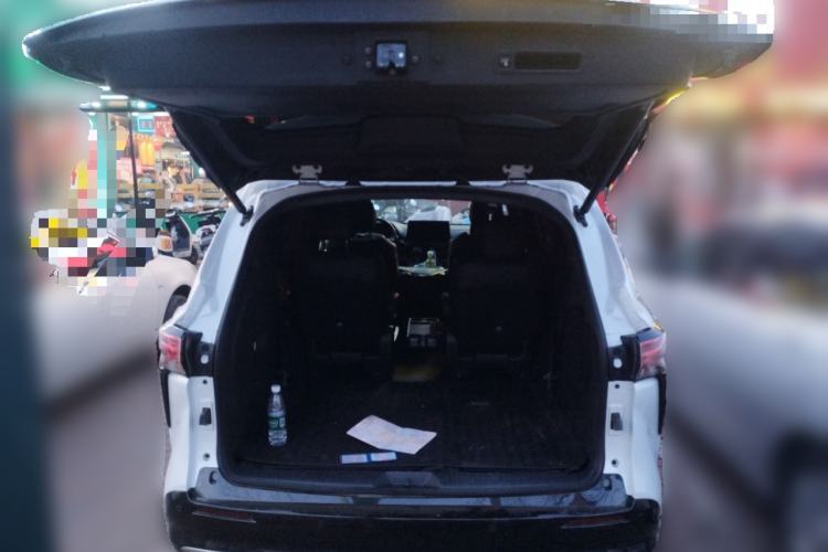 Used Toyota SIENNA 2024 2.5L Hybrid Four-Wheel Drive Prestige Edition