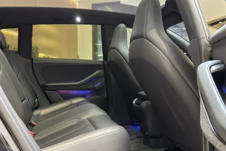 Used Nio ET5T 2024 75kWh Touring Interior 7