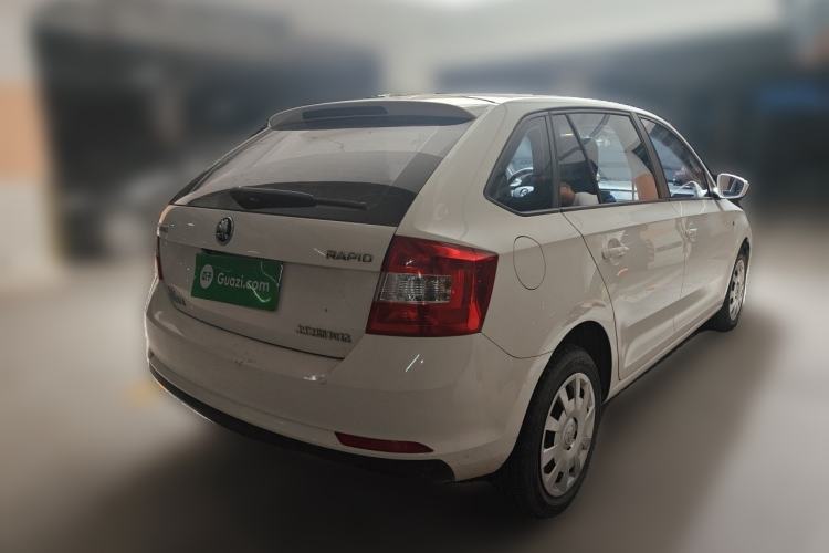 Used Skoda Rapid Spaceback 2016 Revised Version 1.6L Automatic Front-Drive Edition