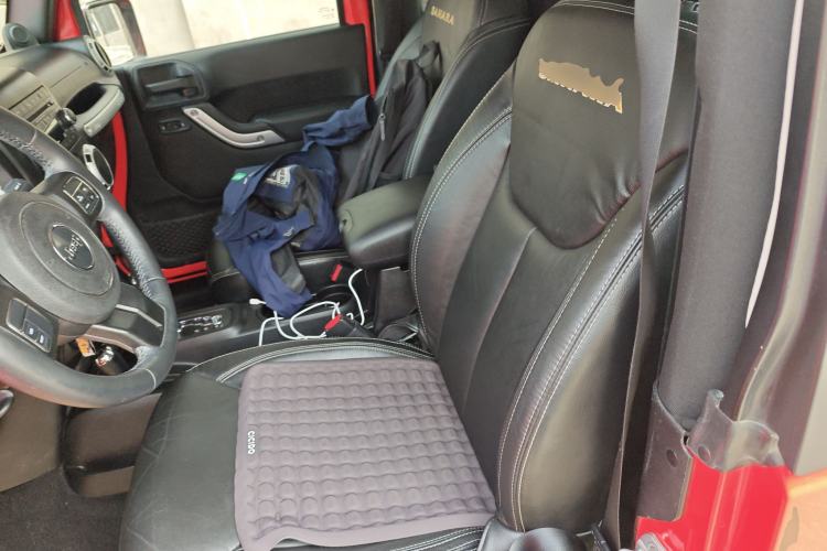 Used Jeep Wrangler 2013 3.6L Sahara two-door model
