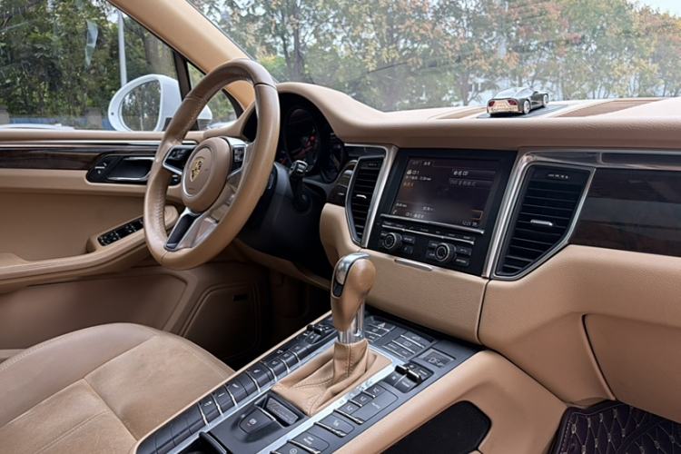 Used Porsche Macan 2016 Macan 2.0T