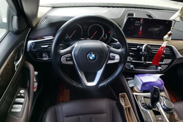 Used BMW 5 Series 2018 525Li Luxury Package Steering Wheel