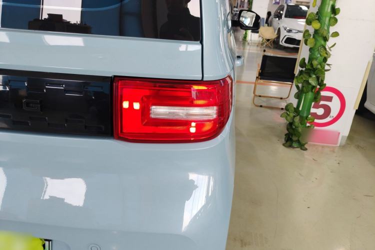 Used Wuling Hongguang MINIEV 2022 Easy Version Lithium-NMC