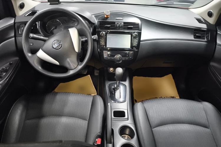 Used Nissan Tiida 2014 1.6L CVT Smart Model