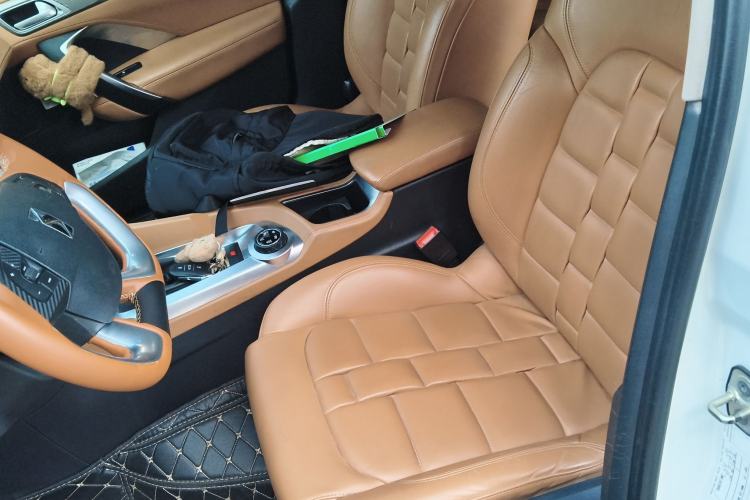 Used DS 6 2014 1.6T Prestige Edition THP160
