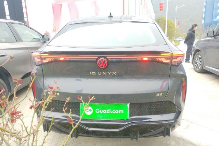 Used Volkswagen ID.UNYX 2024 Pro Long-Range Version Rear