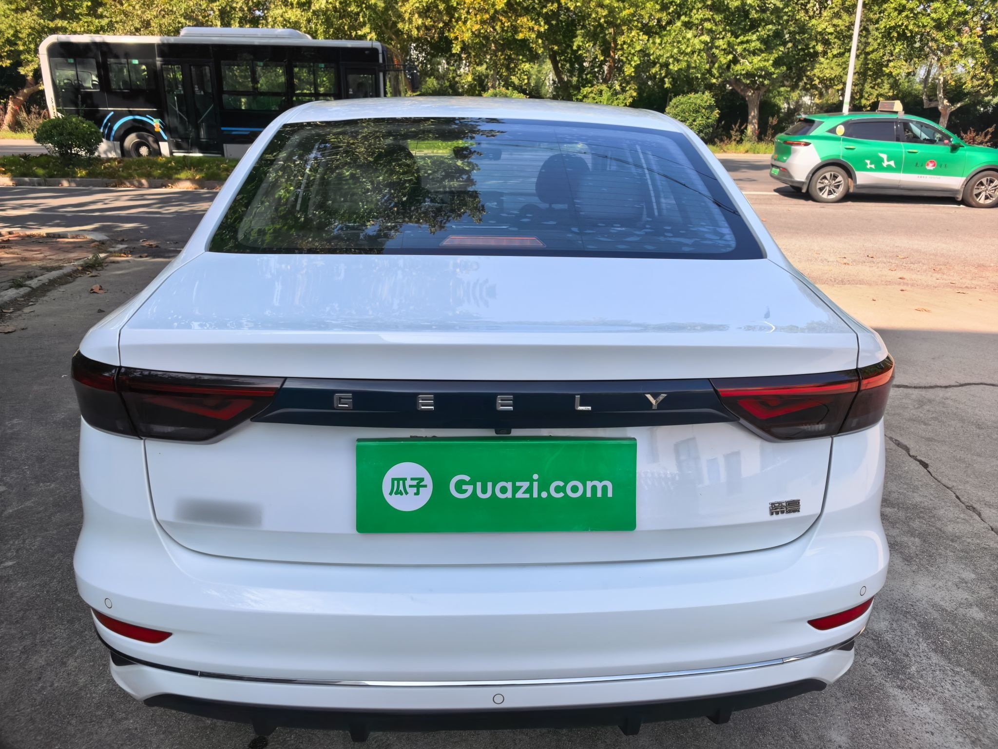 Geely Auto Emgrand 2022 4th Generation 1.5L CVT Elite Model — снимка 5