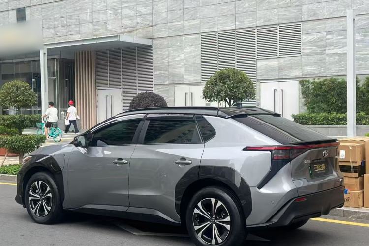 Used Toyota FAW bZ4X 2022 Four-Wheel-Drive High-Performance PRO Edition