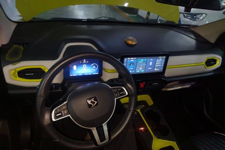 Used SOL E10X 2021 302 km Range Luxury Version 30.2 kWh
