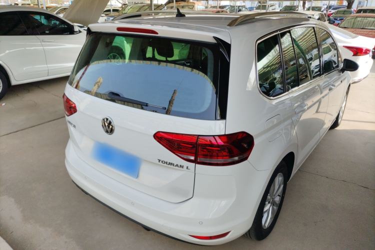 Used Volkswagen Touran 2018 Volkswagen Touran L 280TSI DSG Comfort Edition 7 Seats China VI Standard Rear Right 45 Deg