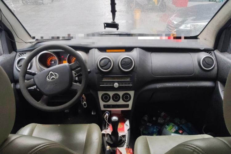 Used CHANGAN KAICHENG Ounuo S 2015 1.5L Jin Ouno Standard Model Center Console