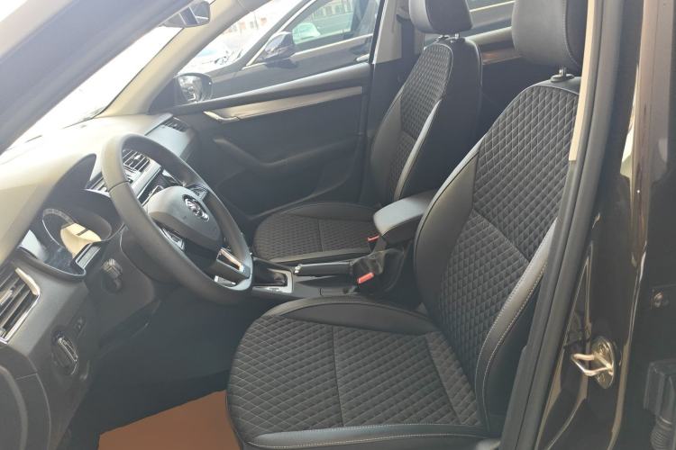 Used Skoda Octavia 2019 1.5L Automatic Smart Drive Luxury Edition China V Standard